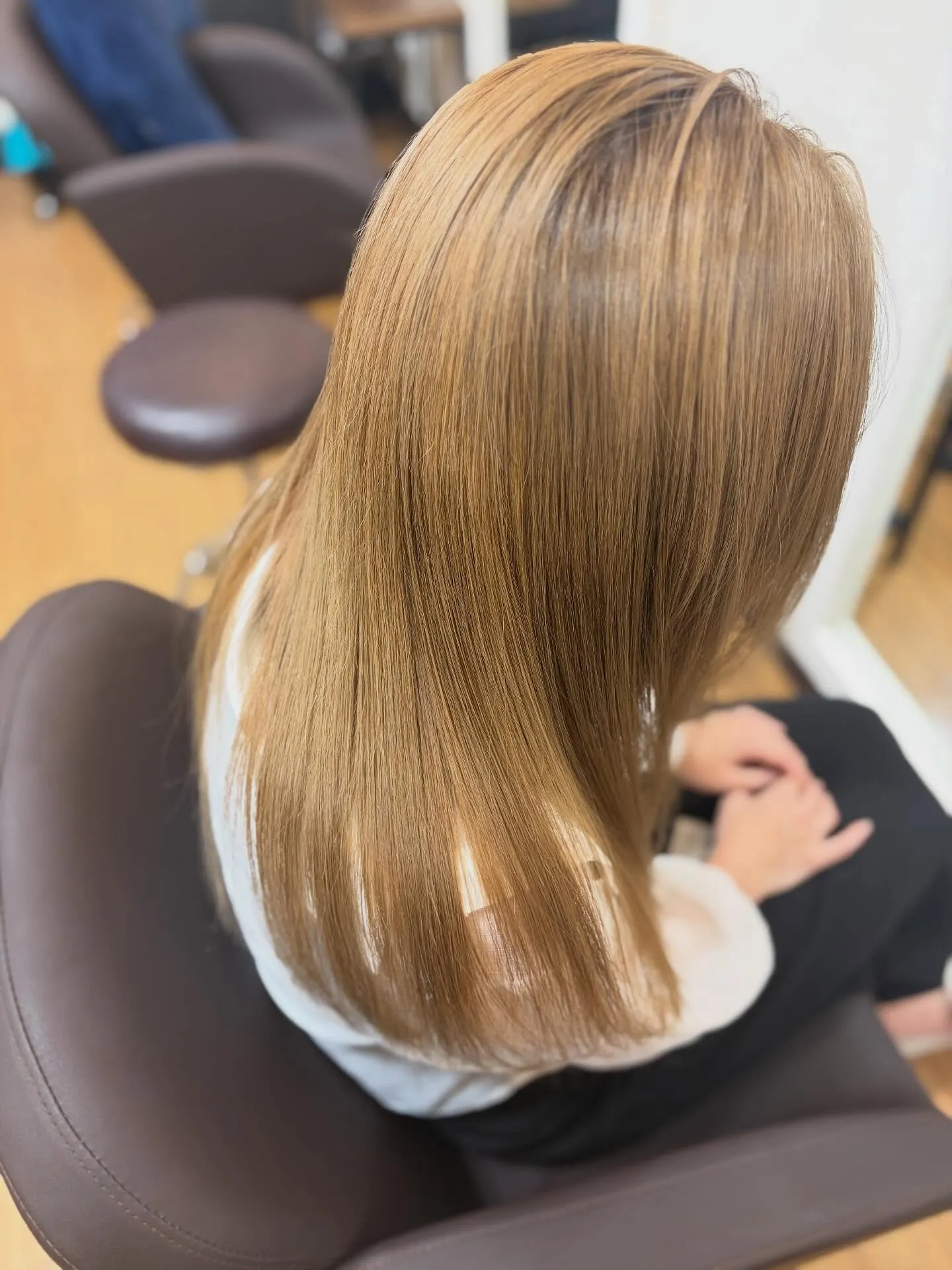 ブリーチ2回されているお客様もここまで美しくなります。