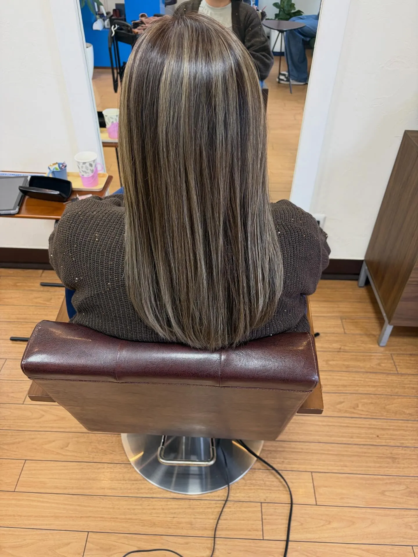 白髪ぼかしハイライト