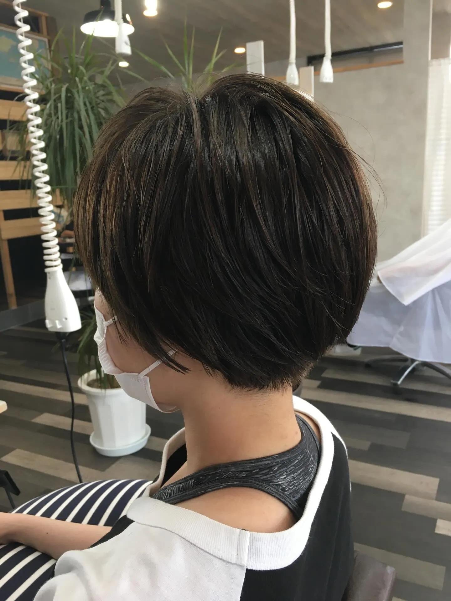 本日は刈り上げショートスタイルのご紹介！