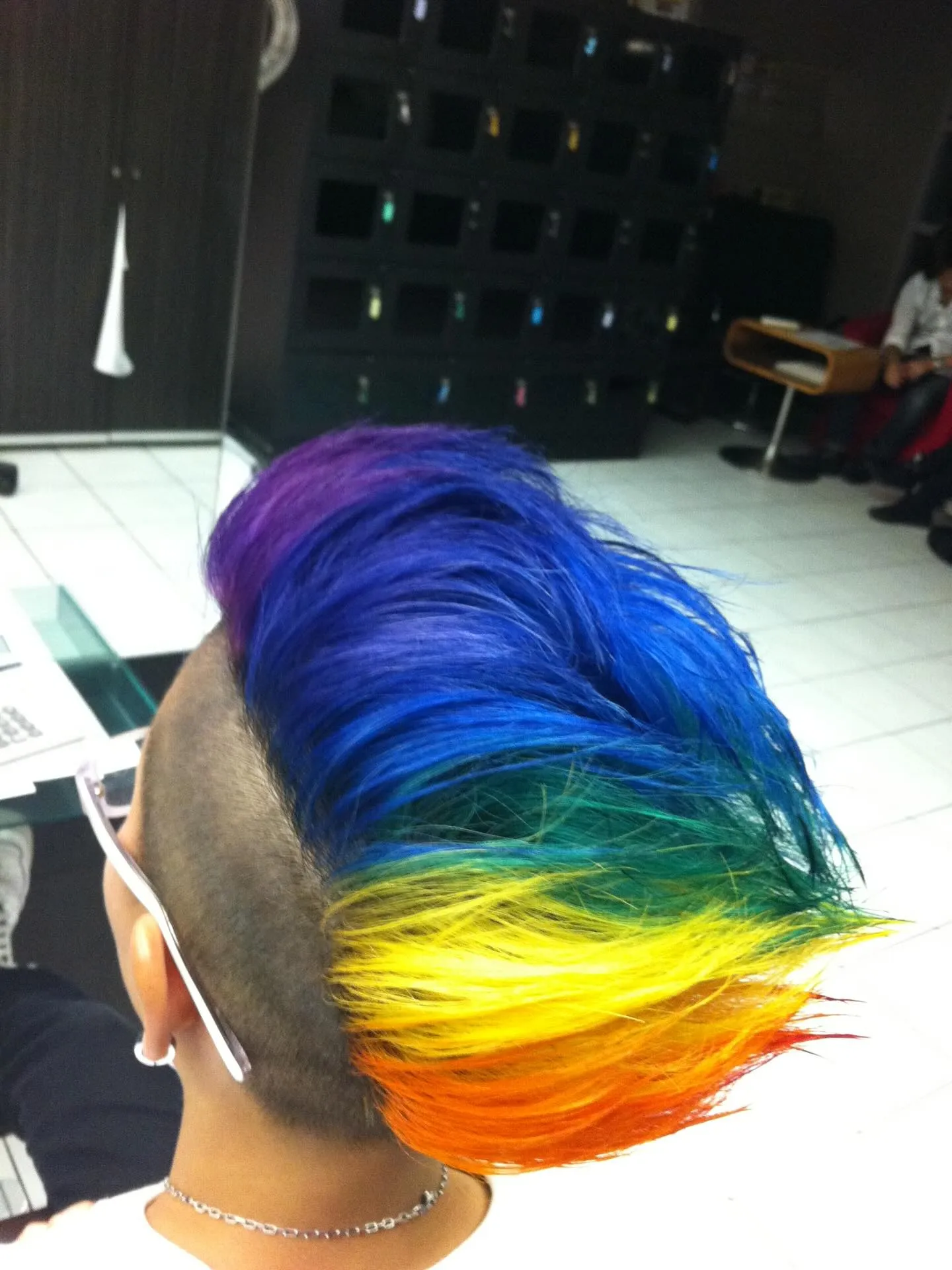 上尾市で派手髪をやるなら、hair salon Mareにお...