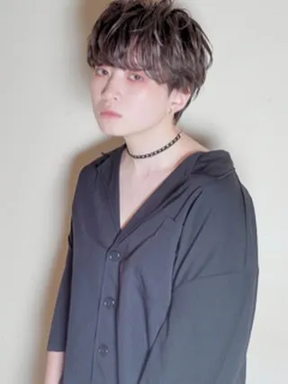 マフラーにもぴったりデザイン！ショートヘアー！