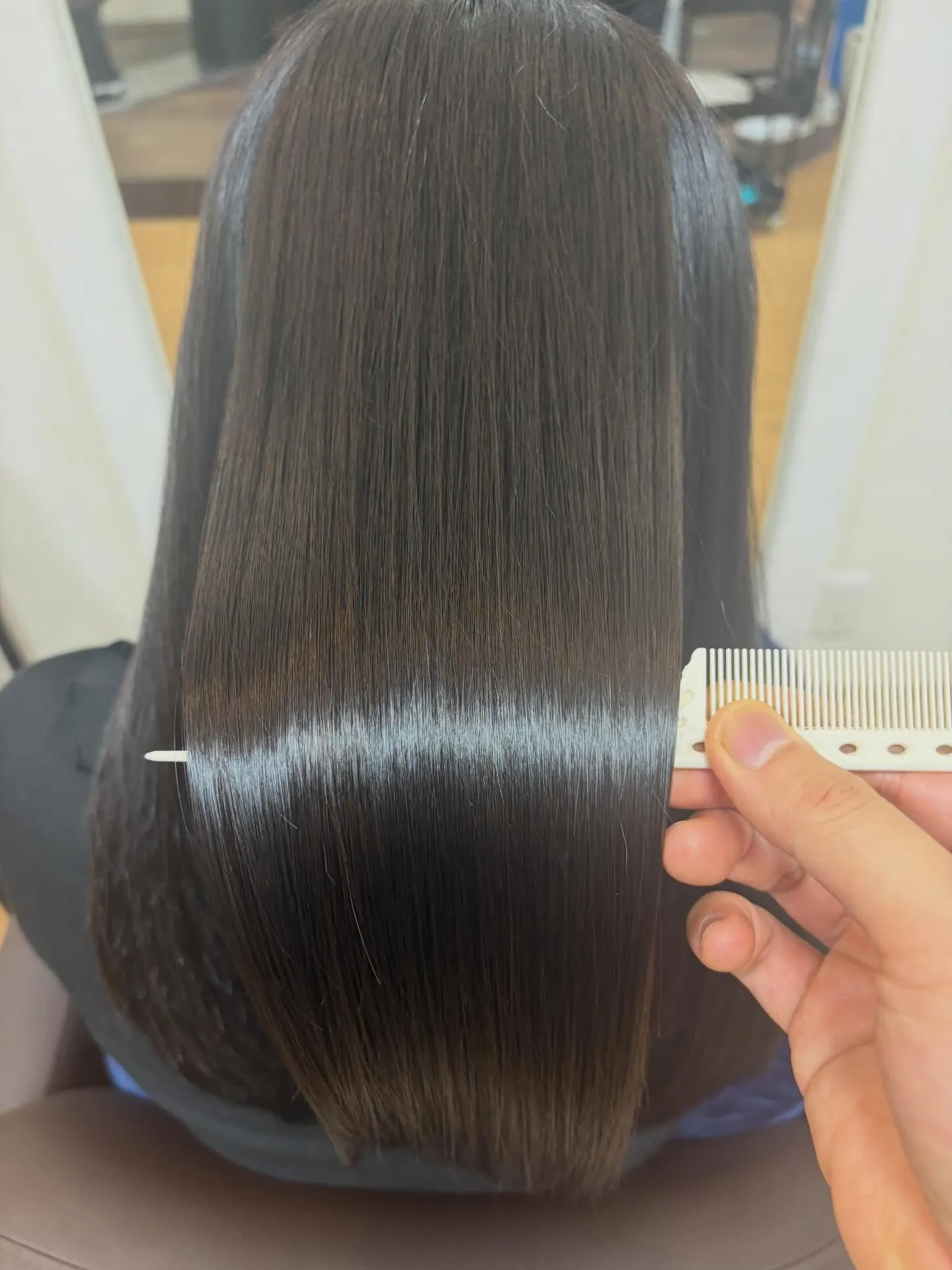 冬の静電気には髪質改善トリートメント!