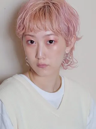 ピンクヘア ハイトーン